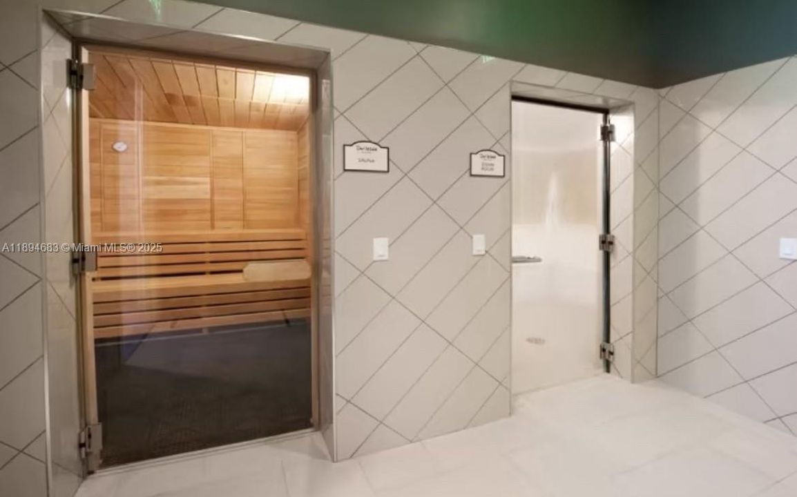 Sauna & Steam Room