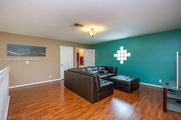 Active With Contract: $4,800 (5 beds, 3 baths, 3290 Square Feet)