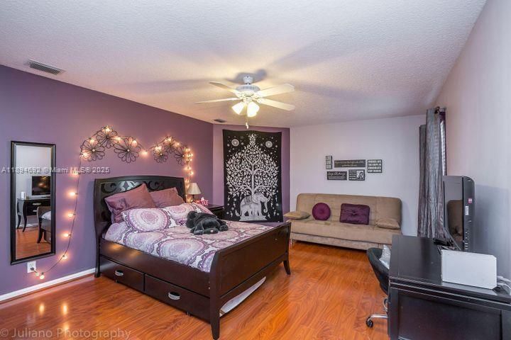 Active With Contract: $4,800 (5 beds, 3 baths, 3290 Square Feet)