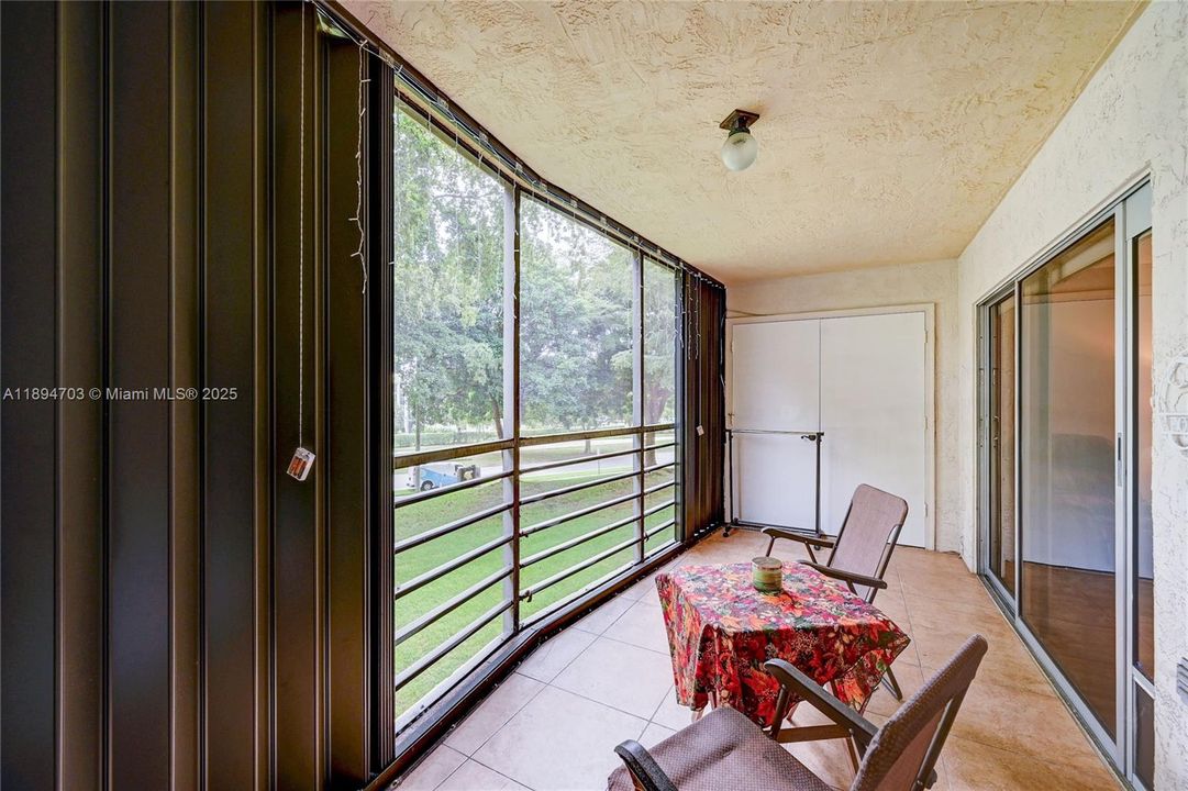 En Venta: $140,000 (2 camas, 2 baños, 1160 Pies cuadrados)