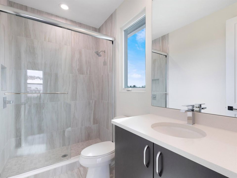 Bedroom 4 Bathroom