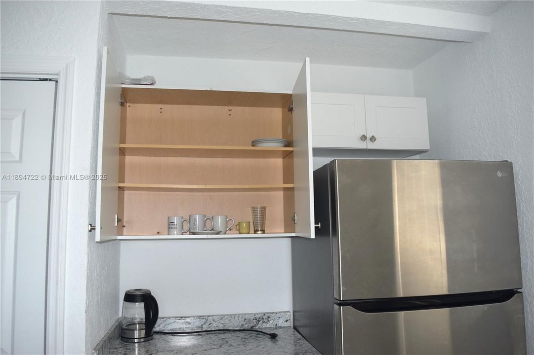 最近租的: $1,300 (0 贝兹, 1 浴室, 1581 平方英尺)