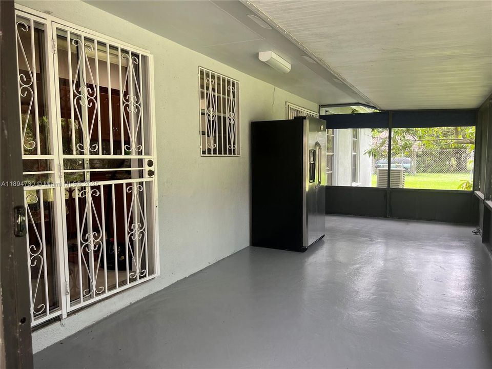 Recientemente alquilado: $3,100 (4 camas, 2 baños, 1472 Pies cuadrados)