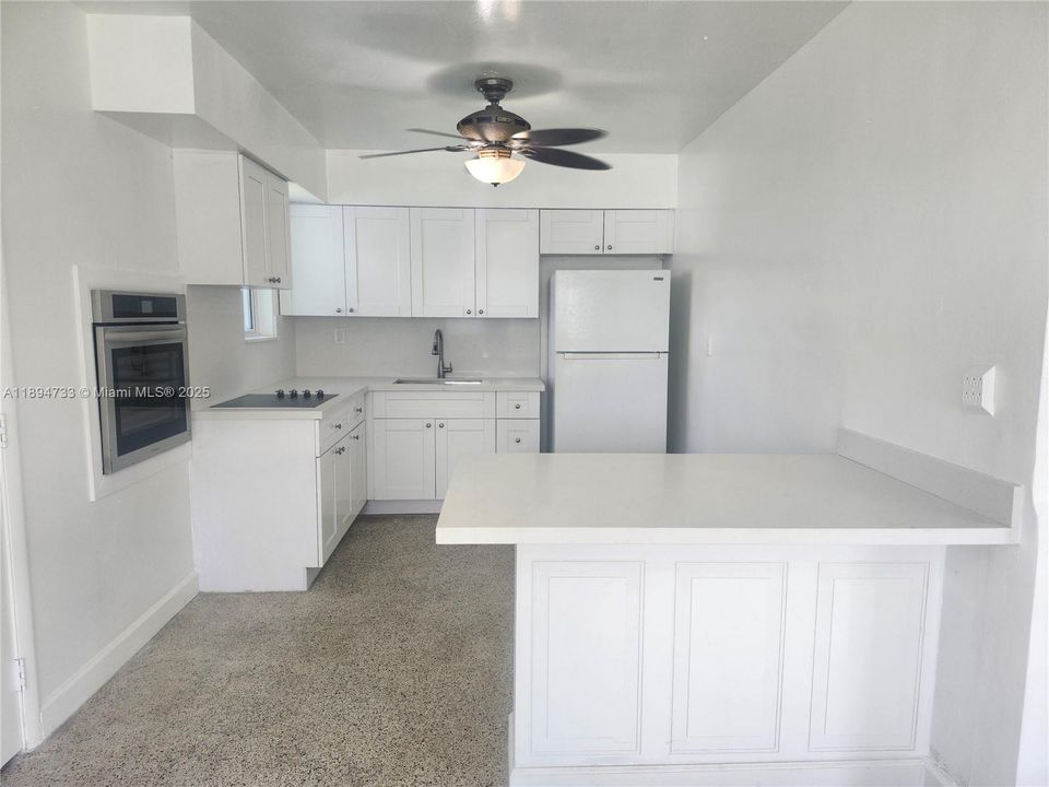 Active With Contract: $499,000 (3 beds, 2 baths, 1296 Square Feet)