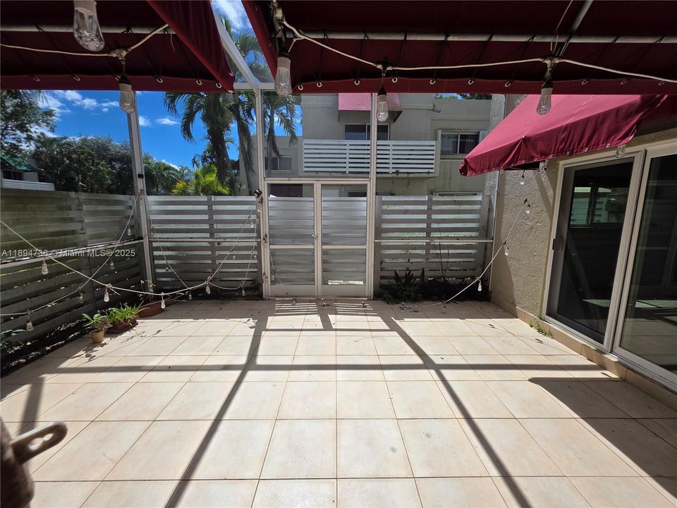 For Sale: $449,000 (3 beds, 2 baths, 1632 Square Feet)