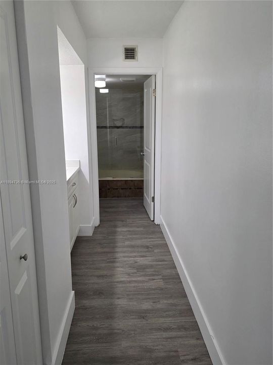 For Sale: $449,000 (3 beds, 2 baths, 1632 Square Feet)