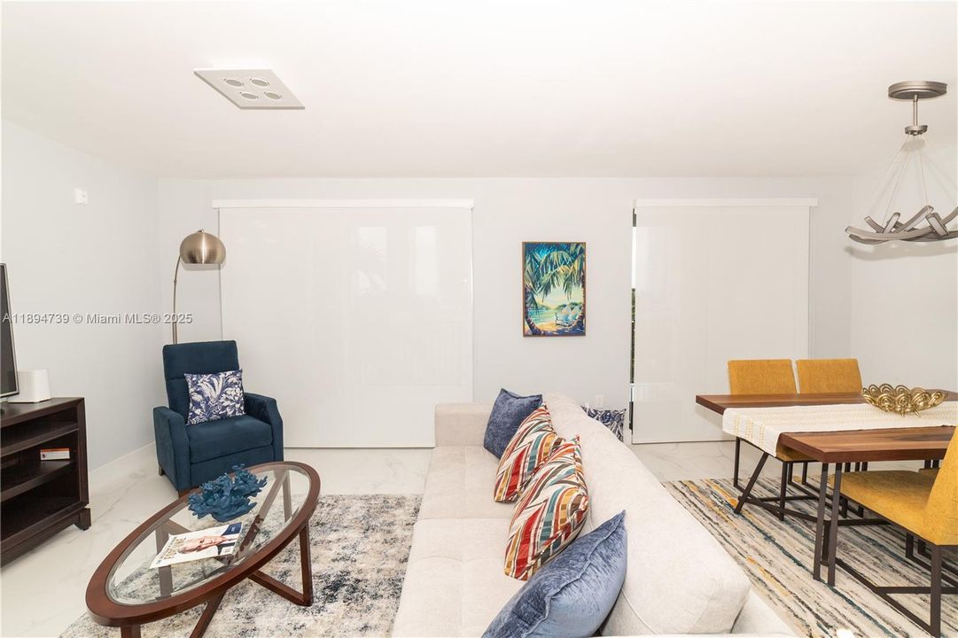 For Sale: $815,000 (3 beds, 2 baths, 1353 Square Feet)