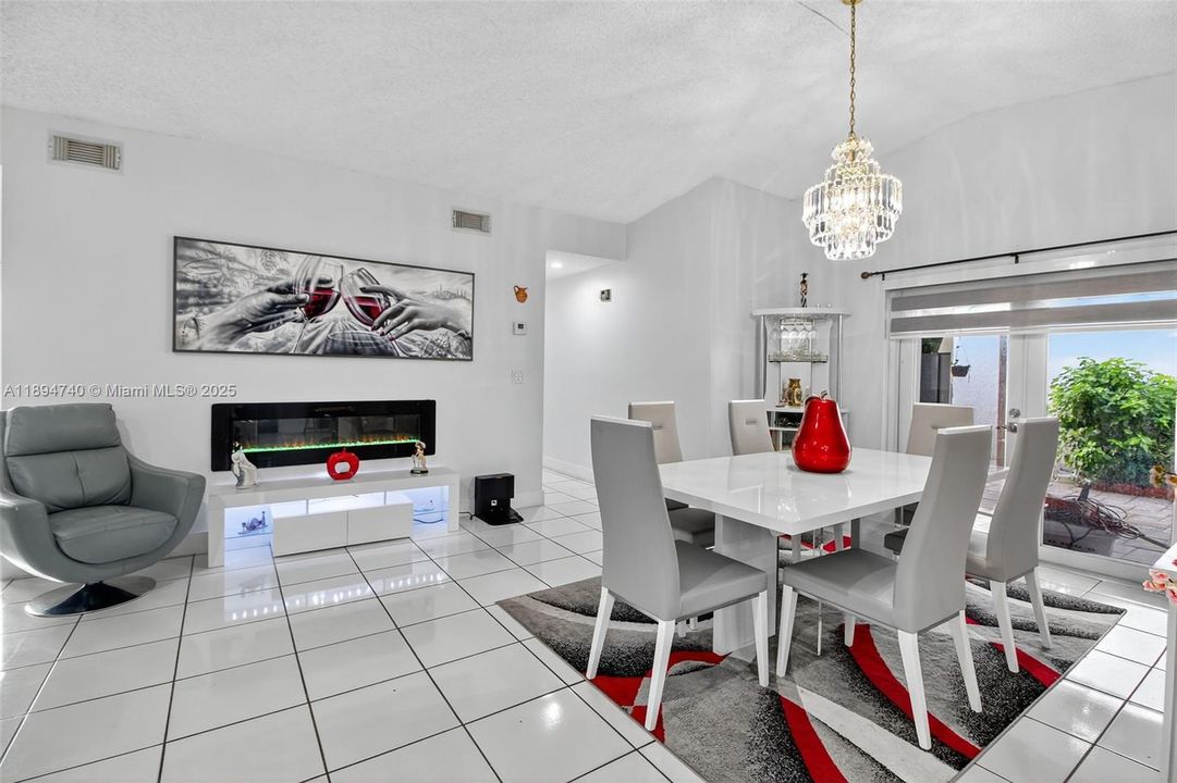 Active With Contract: $590,000 (4 beds, 2 baths, 1850 Square Feet)