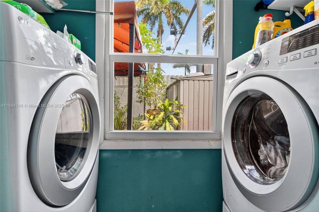 Active With Contract: $590,000 (4 beds, 2 baths, 1850 Square Feet)