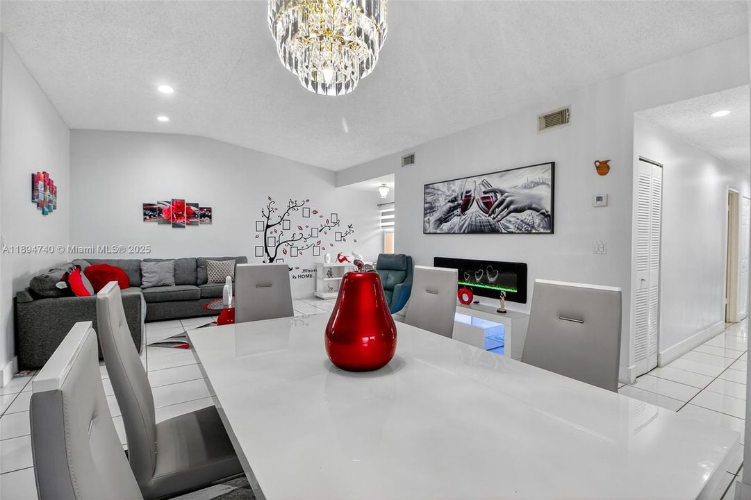 Active With Contract: $590,000 (4 beds, 2 baths, 1850 Square Feet)