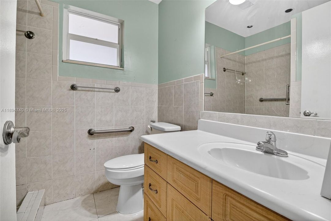 Active With Contract: $590,000 (4 beds, 2 baths, 1850 Square Feet)