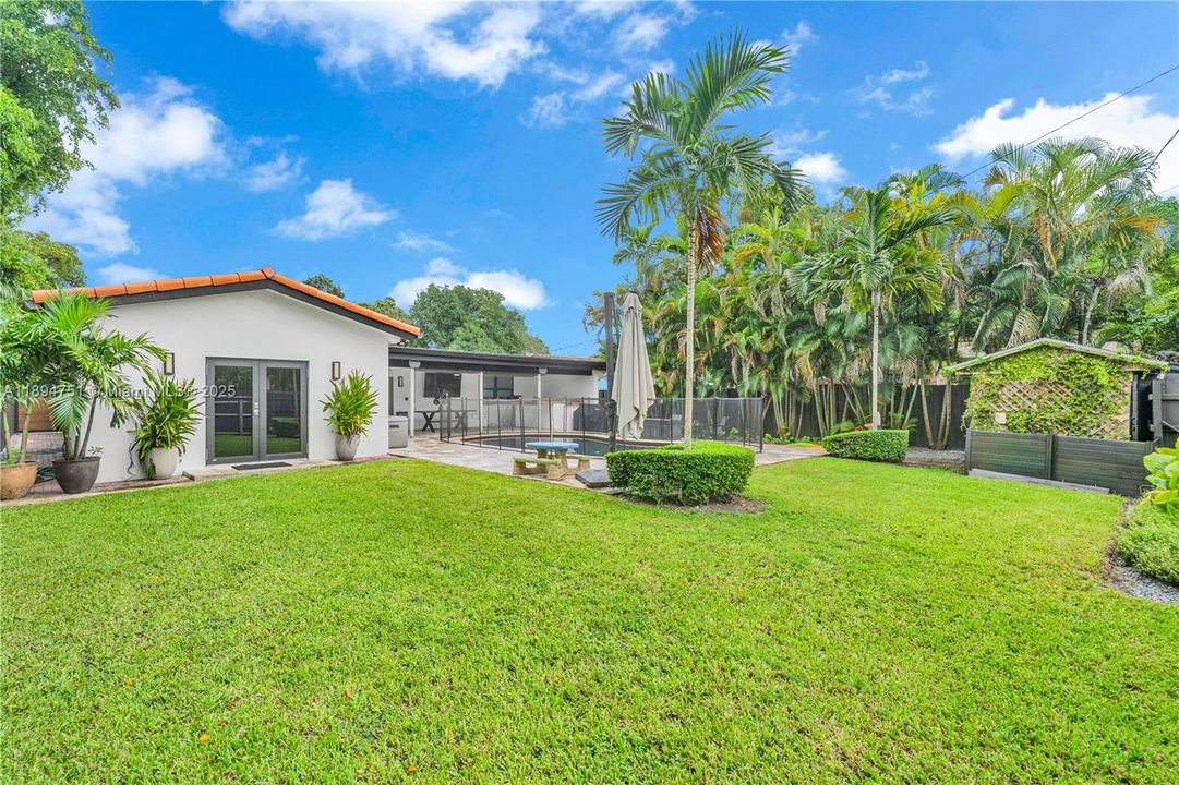 На продажу: $1,199,000 (4 спален, 3 ванн, 2417 Квадратных фут)