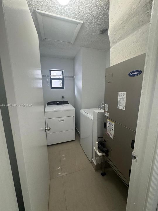 Vendido Recientemente: $589,000 (3 camas, 2 baños, 0 Pies cuadrados)