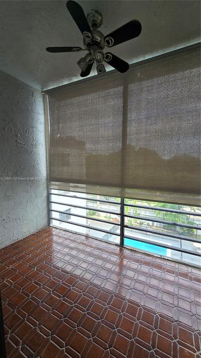 Active With Contract: $172,000 (2 beds, 2 baths, 920 Square Feet)