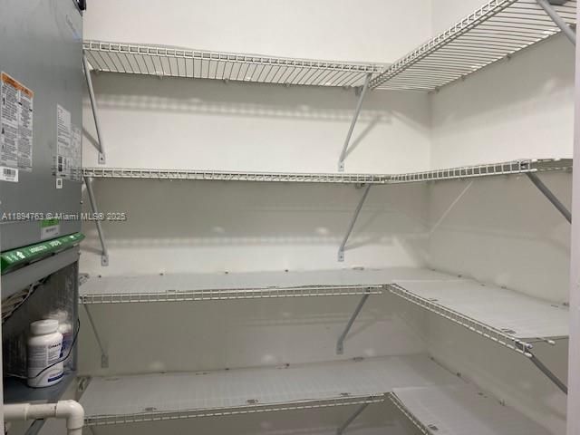 В аренду: $1,800 (1 спален, 1 ванн, 593 Квадратных фут)