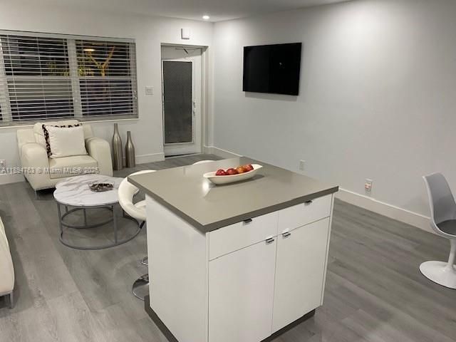 В аренду: $1,800 (1 спален, 1 ванн, 593 Квадратных фут)