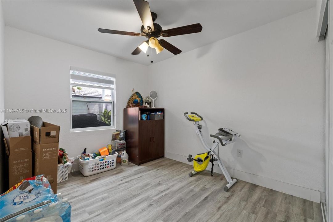 En Venta: $365,000 (3 camas, 1 baños, 1157 Pies cuadrados)