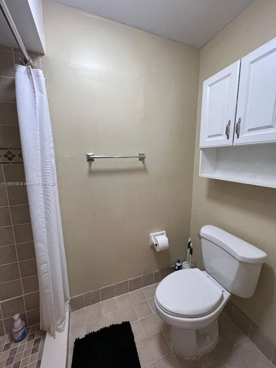 For Sale: $318,000 (2 beds, 2 baths, 1122 Square Feet)