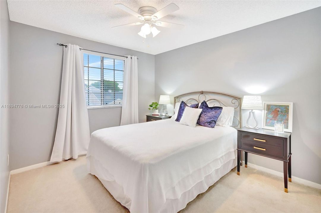 Active With Contract: $660,000 (4 beds, 2 baths, 2084 Square Feet)