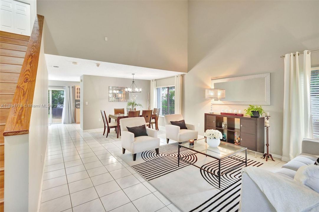 Active With Contract: $660,000 (4 beds, 2 baths, 2084 Square Feet)