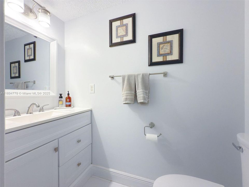 Active With Contract: $660,000 (4 beds, 2 baths, 2084 Square Feet)