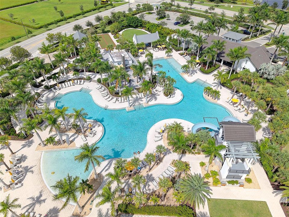 待售: $1,175,000 (4 贝兹, 4 浴室, 3969 平方英尺)