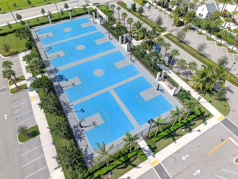 待售: $1,175,000 (4 贝兹, 4 浴室, 3969 平方英尺)