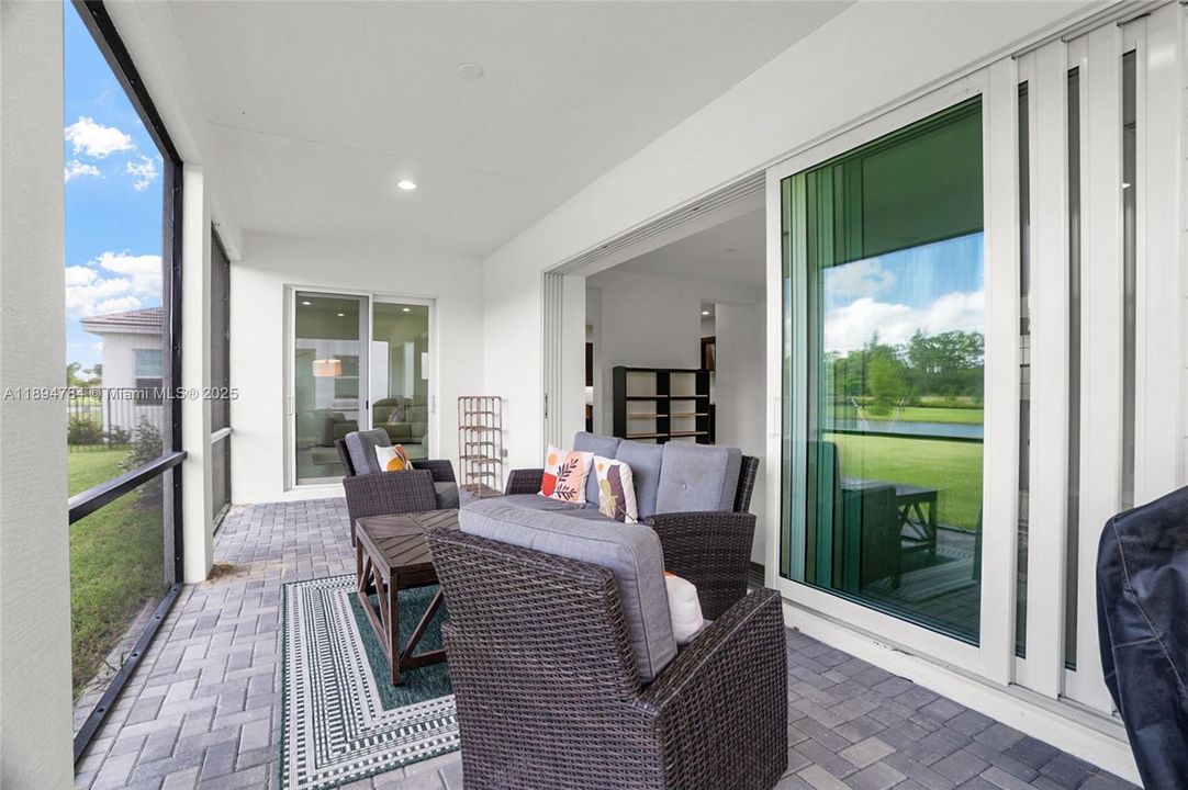 待售: $1,175,000 (4 贝兹, 4 浴室, 3969 平方英尺)