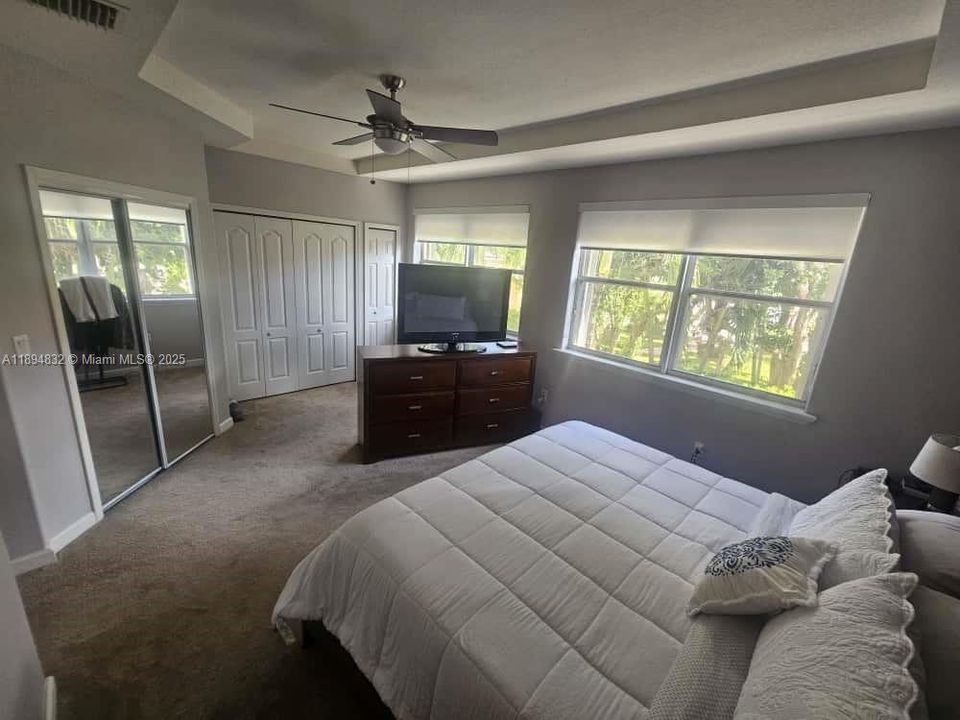 待售: $709,900 (3 贝兹, 3 浴室, 1863 平方英尺)