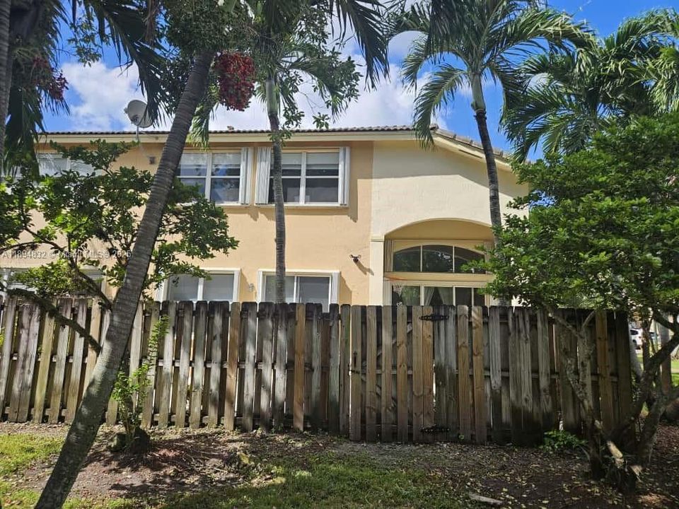 待售: $709,900 (3 贝兹, 3 浴室, 1863 平方英尺)