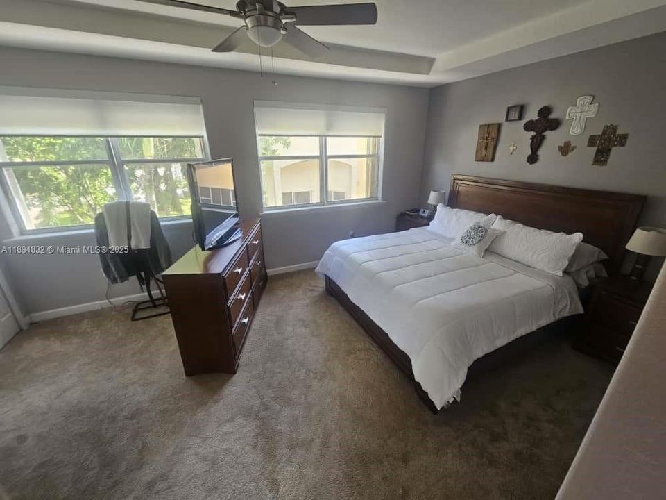 待售: $709,900 (3 贝兹, 3 浴室, 1863 平方英尺)