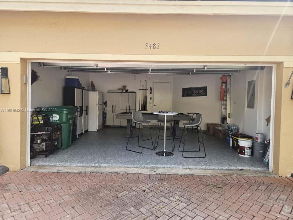 待售: $709,900 (3 贝兹, 3 浴室, 1863 平方英尺)