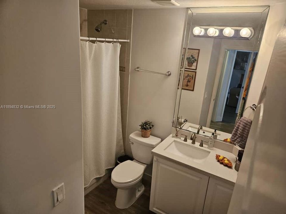 待售: $709,900 (3 贝兹, 3 浴室, 1863 平方英尺)