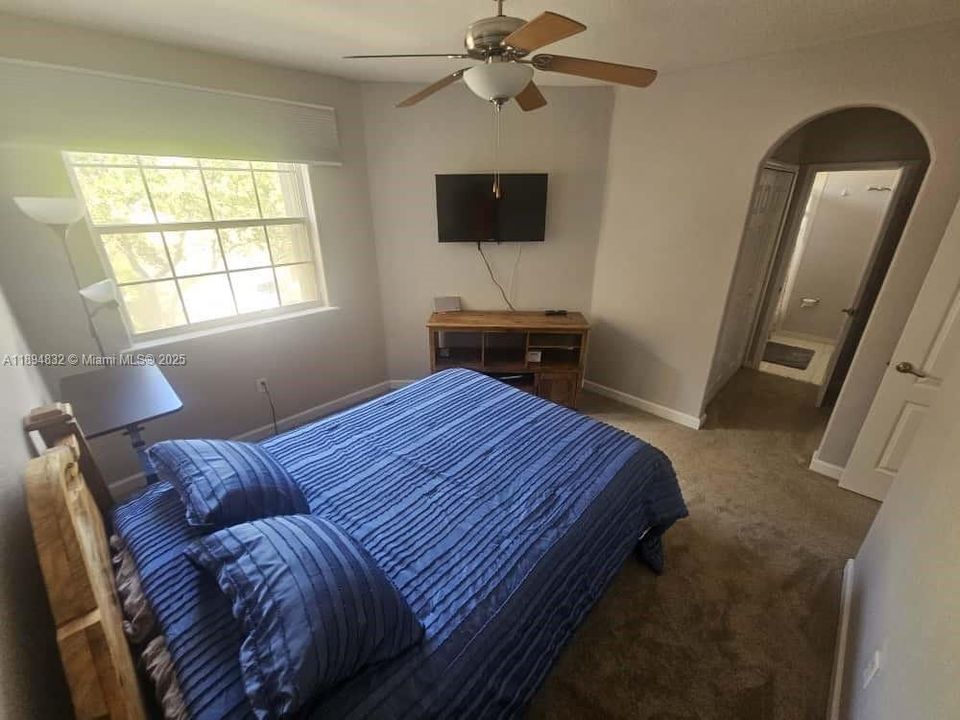 待售: $709,900 (3 贝兹, 3 浴室, 1863 平方英尺)