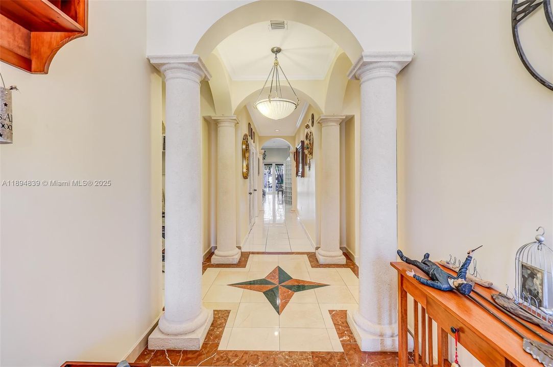 Active With Contract: $1,088,900 (4 beds, 3 baths, 2484 Square Feet)