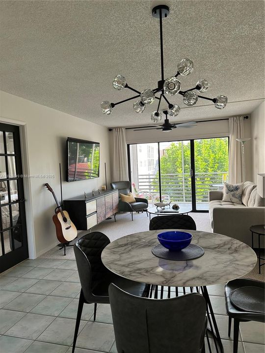 Activo con contrato: $3,650 (1 camas, 1 baños, 850 Pies cuadrados)