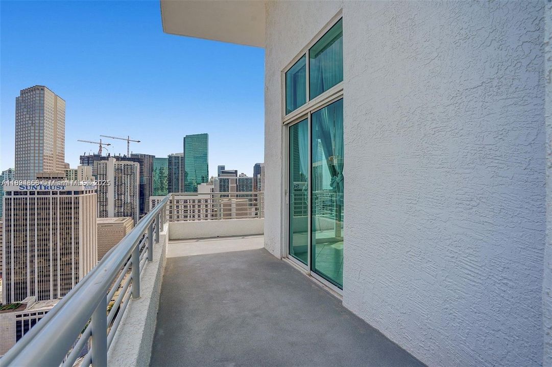 Recently Sold: $539,000 (2 beds, 2 baths, 1041 Square Feet)