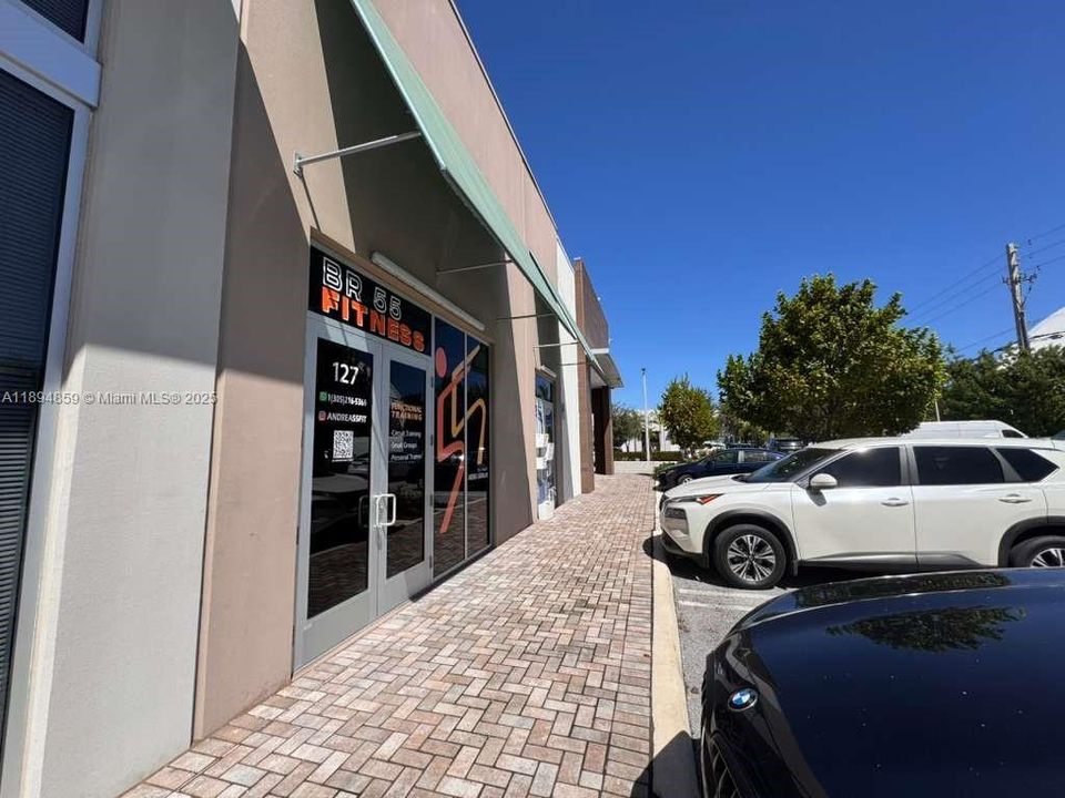 待售: $545,000 (0 贝兹, 0 浴室, 0 平方英尺)