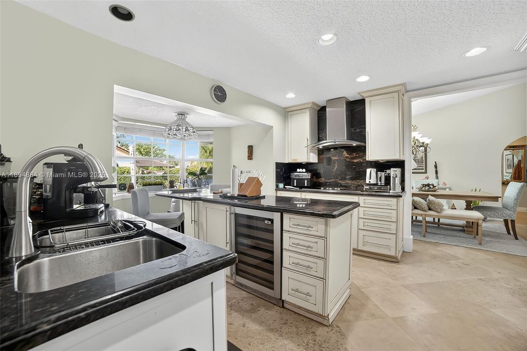 Active With Contract: $789,000 (4 beds, 2 baths, 2098 Square Feet)