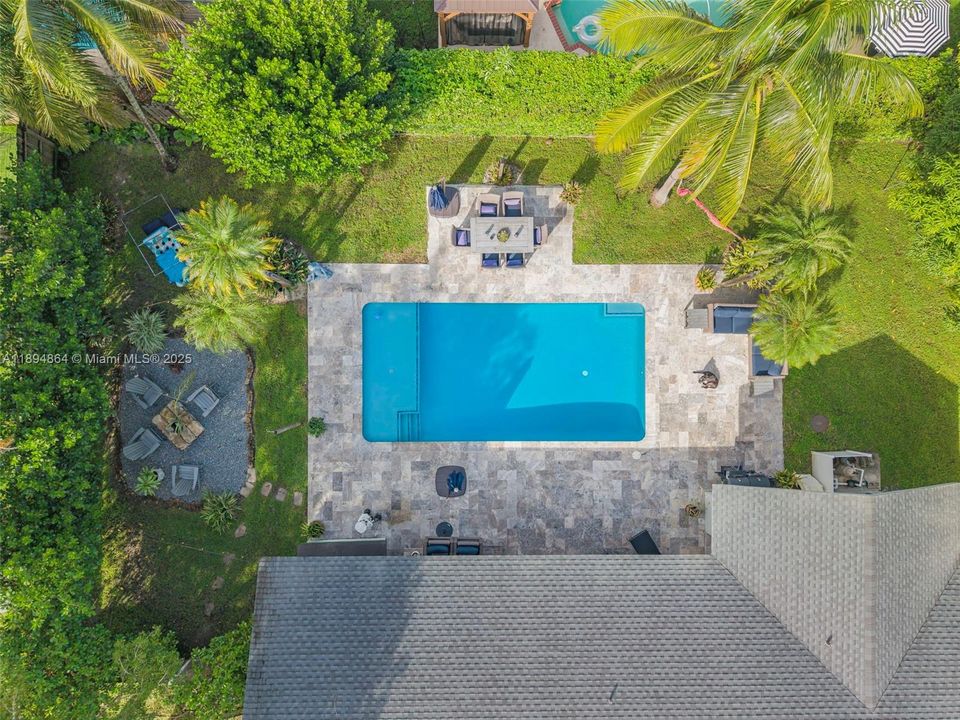 Active With Contract: $789,000 (4 beds, 2 baths, 2098 Square Feet)