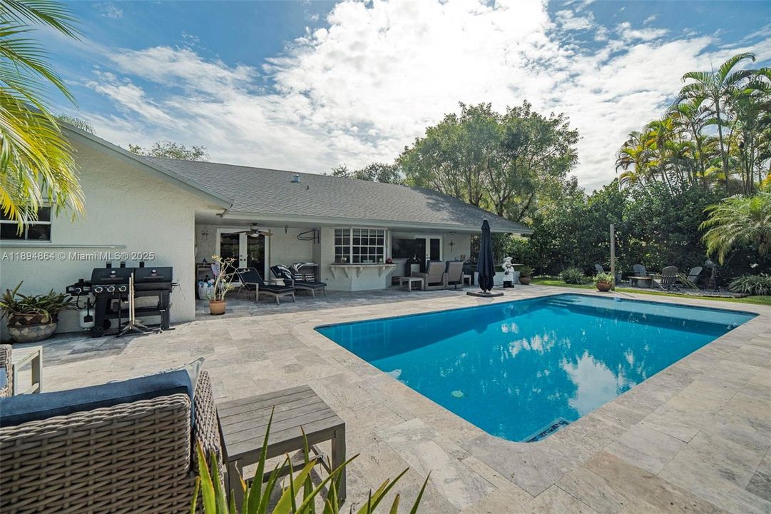 Active With Contract: $789,000 (4 beds, 2 baths, 2098 Square Feet)