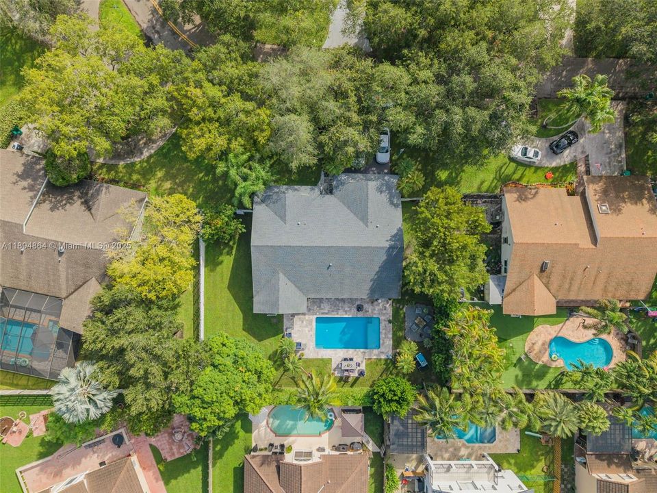 Active With Contract: $789,000 (4 beds, 2 baths, 2098 Square Feet)