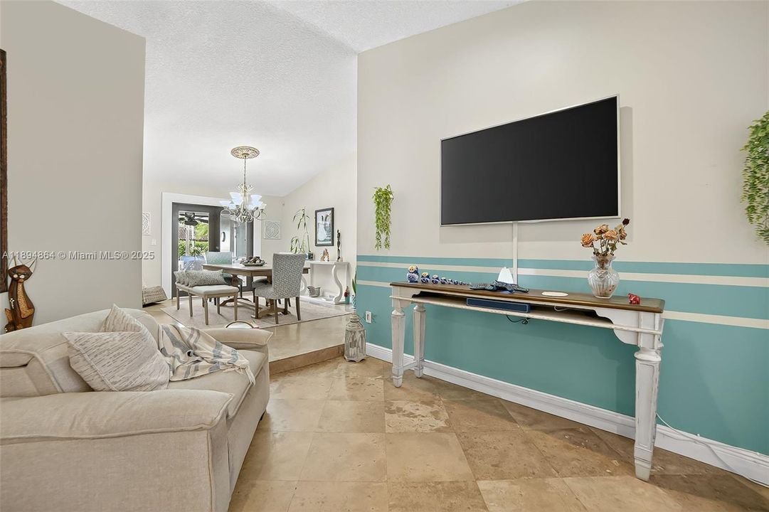 Active With Contract: $789,000 (4 beds, 2 baths, 2098 Square Feet)