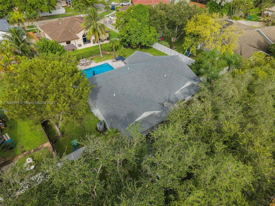 Active With Contract: $789,000 (4 beds, 2 baths, 2098 Square Feet)