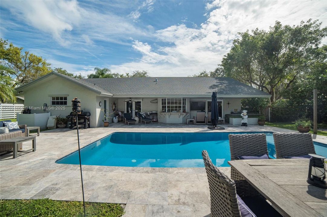 Active With Contract: $789,000 (4 beds, 2 baths, 2098 Square Feet)