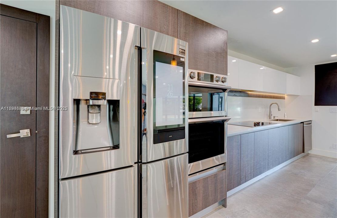 В аренду: $16,000 (4 спален, 3 ванн, 2470 Квадратных фут)