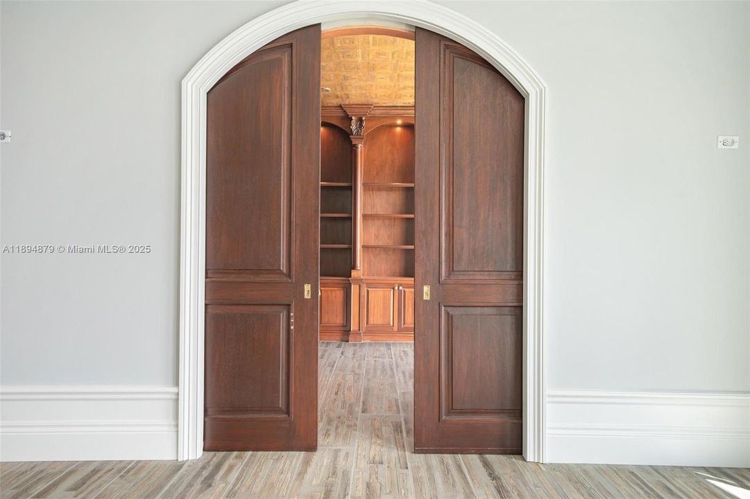 Living room access to library/office