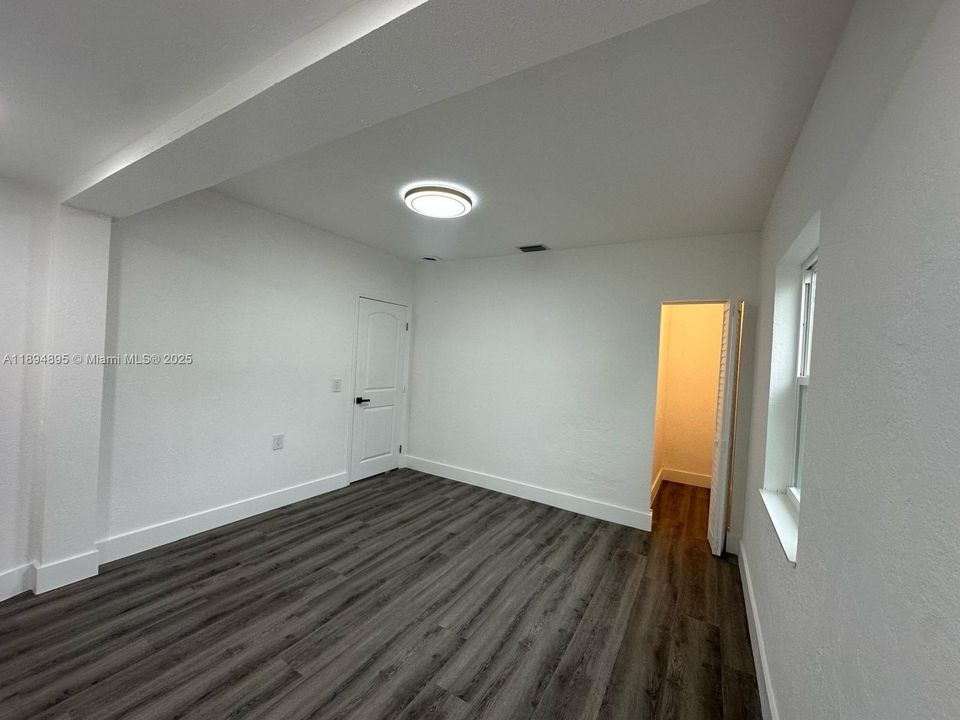 Active With Contract: $665,000 (4 beds, 3 baths, 1945 Square Feet)