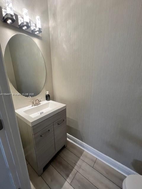 Activo con contrato: $2,985 (3 camas, 2 baños, 1496 Pies cuadrados)