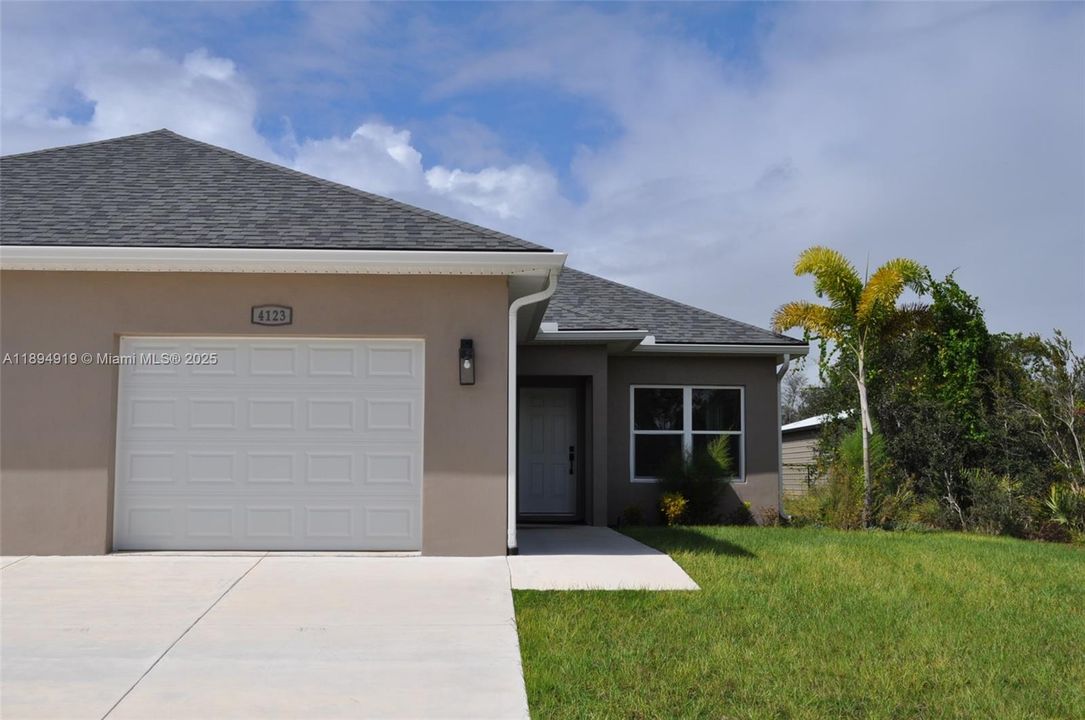 For Rent: $2,000 (2 beds, 2 baths, 0 Square Feet)